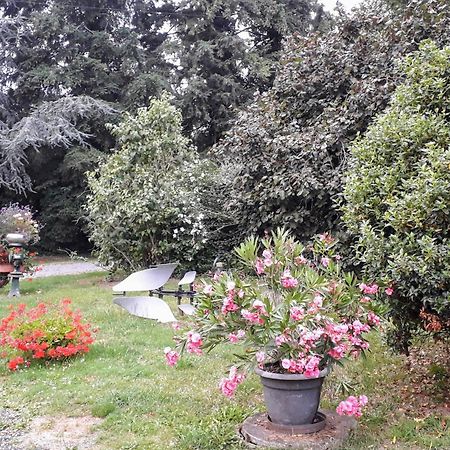 La Ferme Des Tertres Bed & Breakfast La Chapelle-pres-Sees Luaran gambar