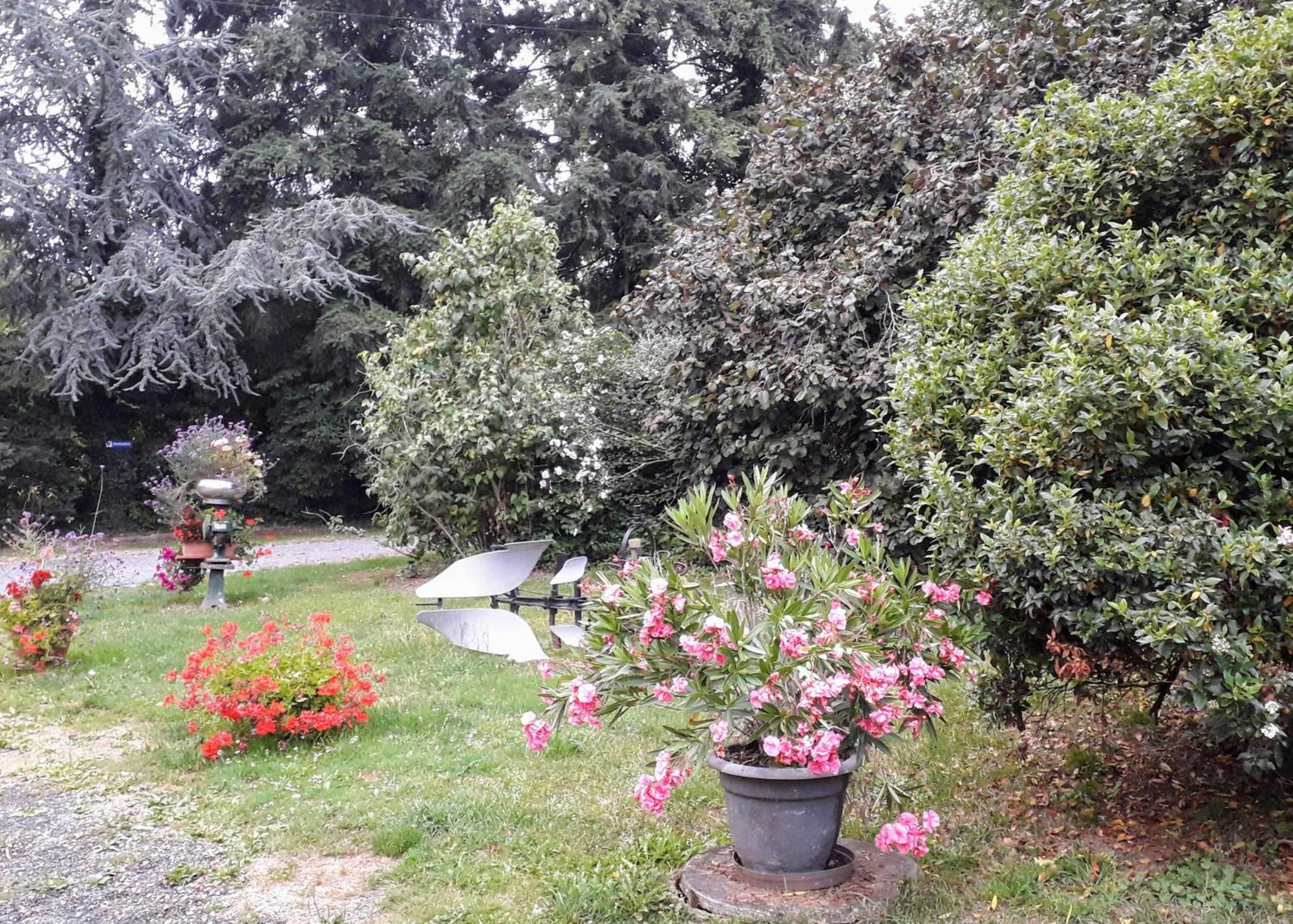 La Ferme Des Tertres Bed & Breakfast La Chapelle-pres-Sees Luaran gambar